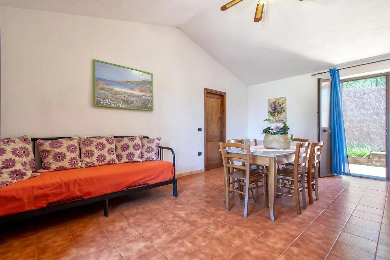 בית נופש הוילה Trinità dʼAgultu La Casa Vista Isola 2